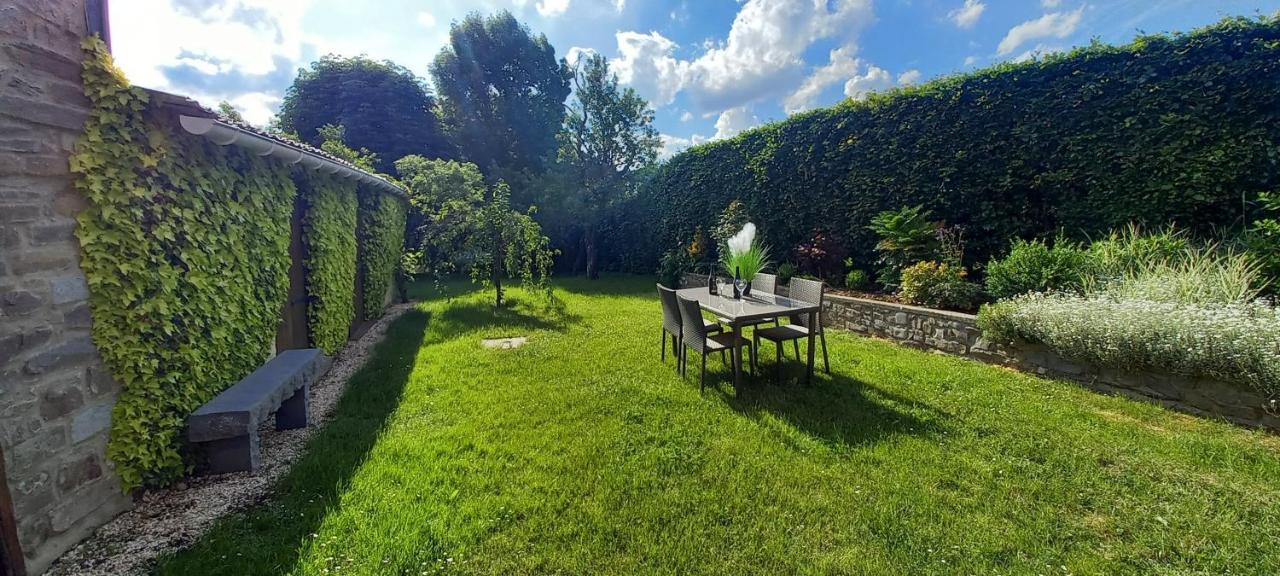 Le Gai Pinson Villa Beausaint Exterior photo